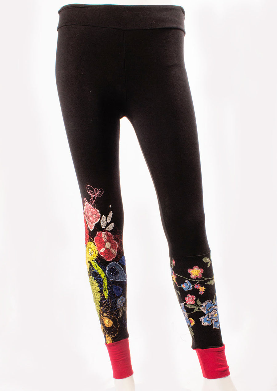 LEGGING NOIR FLEURS BRODÉES ROUGE-BLEU-JAUNE-VERT-2