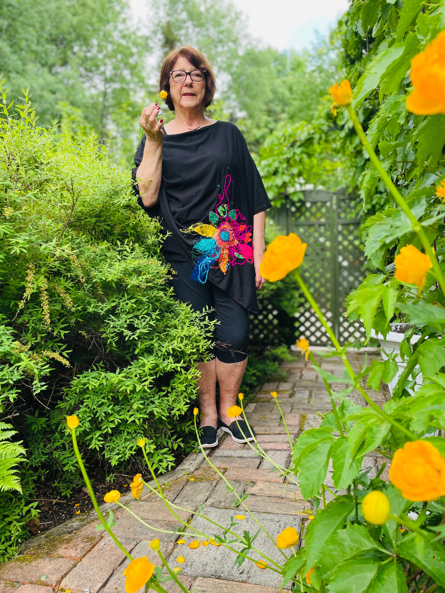 PONCHO EN BAMBOU BRODÉ