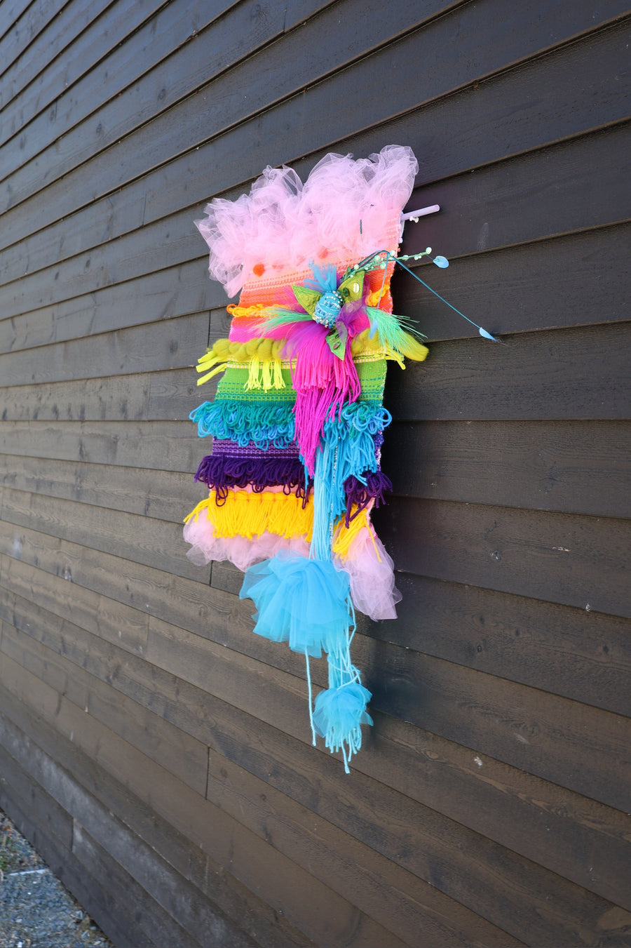 OEUVRE TISSÉE ROSE ET BLEU