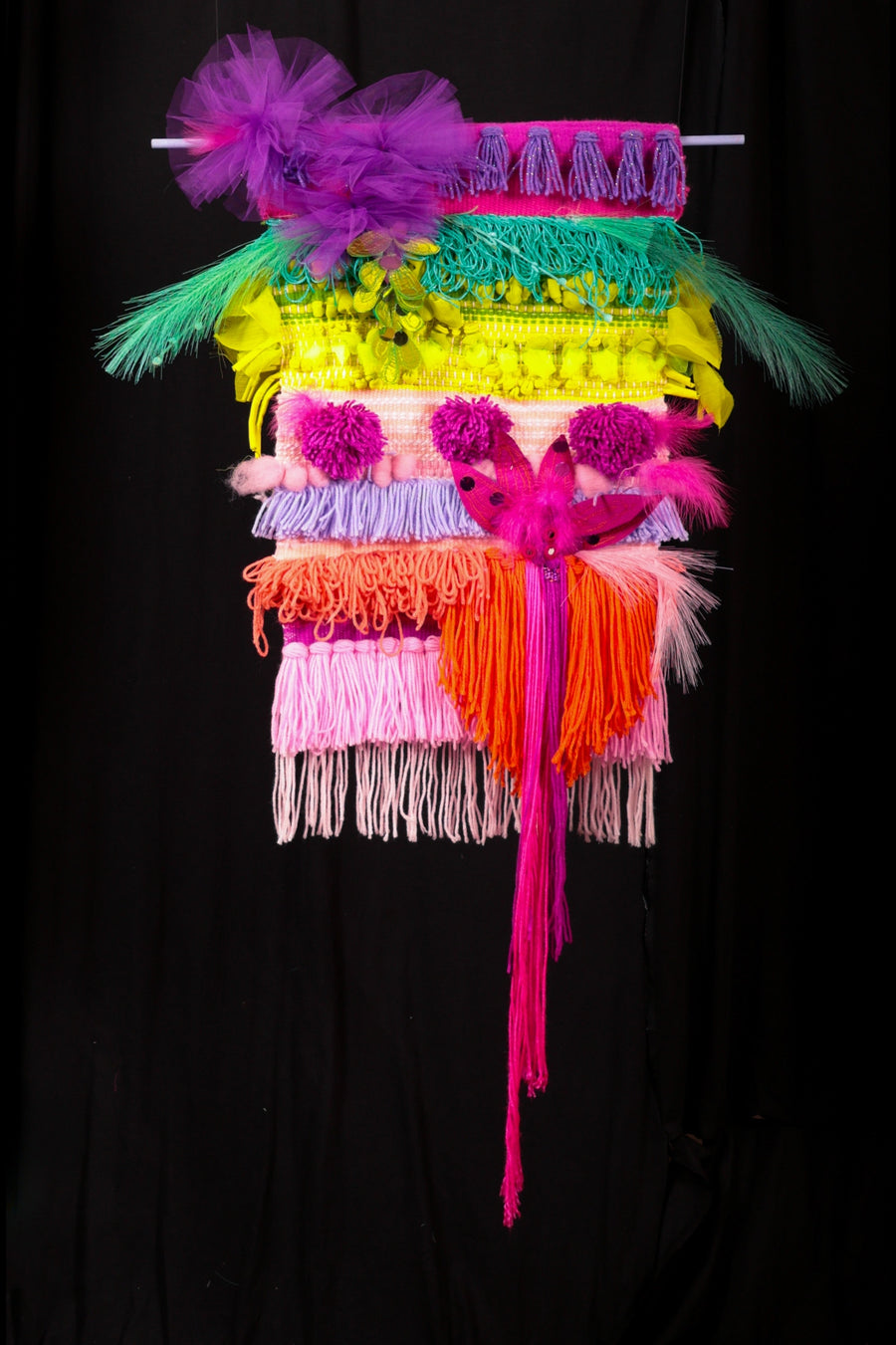 OEUVRE TISSÉE ROSE ET BLEU