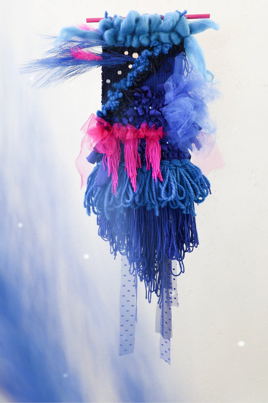 OEUVRE TISSÉE LA PETITE BLEU